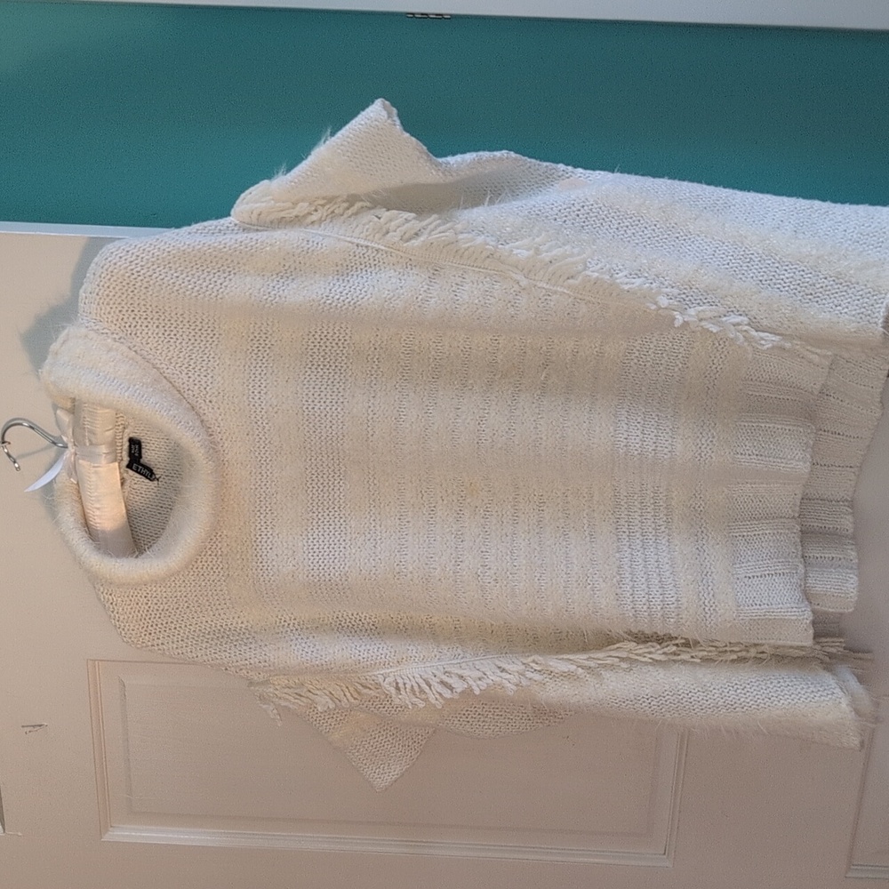 Woman's Sweater